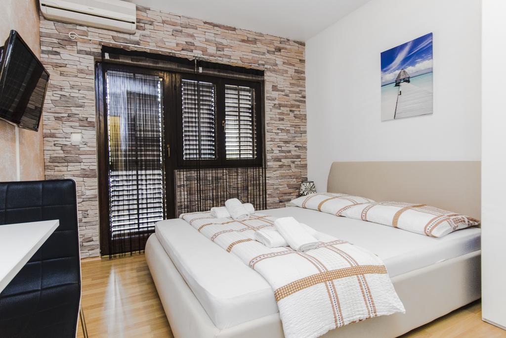 Apartments Maky & Dino Vodice Habitación foto